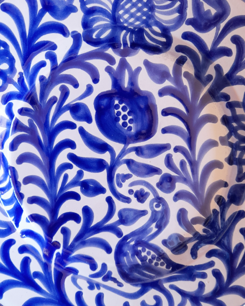 Arboleda Fajalauza Plate in Blue — CASA PLETÓRICA — Handmade